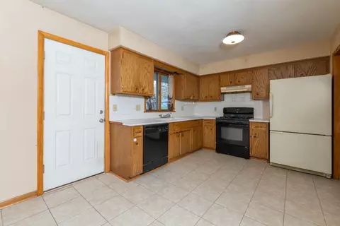 3506 Eagle Ct, Rockford, IL 61103 photo 6