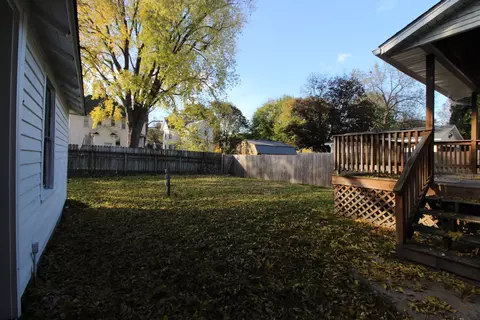 1018 S Maple Ave, Freeport, IL 61032 photo 40