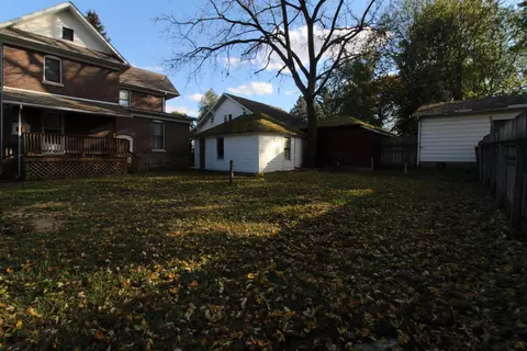 1018 S Maple Ave, Freeport, IL 61032 photo 42