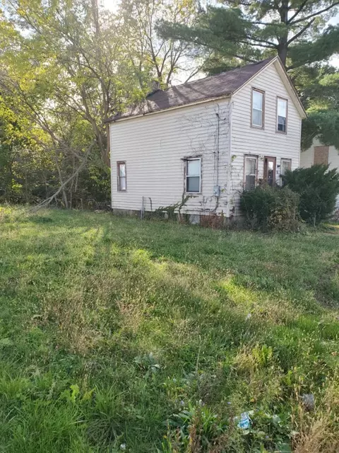 11 W Dexter, Freeport, IL 61032 photo 1