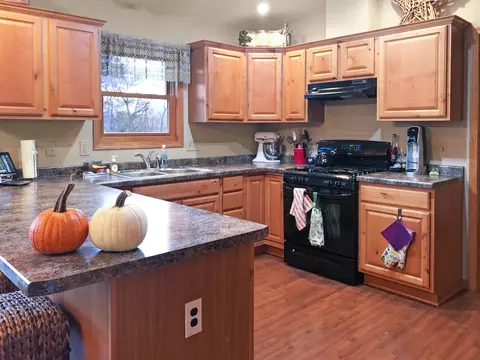 27-63 Ridgeview Dr, Lanark, IL 61046 photo 6
