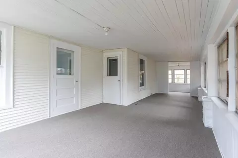 407 W 4th St, Byron, IL 61010 photo 5