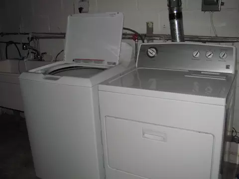 704 Hancock St, Belvidere, IL 61008 photo 33