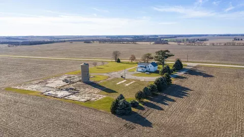 11461 N Pecatonica Rd, Leaf River, IL 61047 photo 34