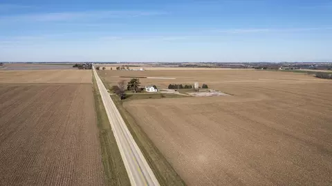 11461 N Pecatonica Rd, Leaf River, IL 61047 photo 38