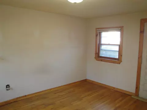 451 W 7th St, Pecatonica, IL 61063 photo 11