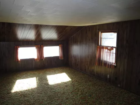 451 W 7th St, Pecatonica, IL 61063 photo 13