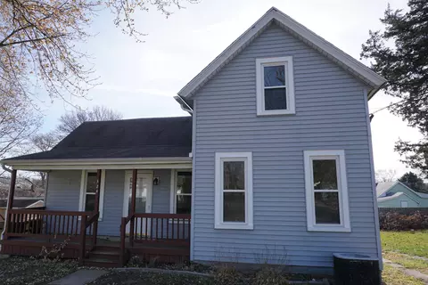 324 E Blackhawk Dr, Byron, IL 61010 photo 2