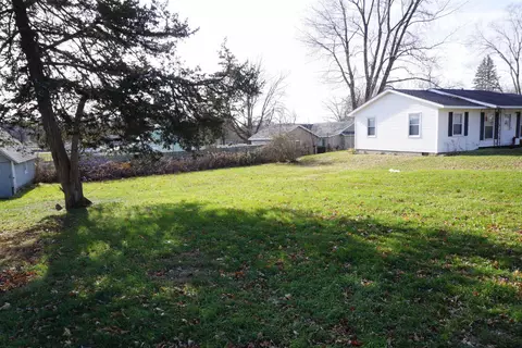 324 E Blackhawk Dr, Byron, IL 61010 photo 6