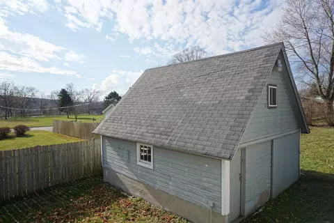 324 E Blackhawk Dr, Byron, IL 61010 photo 19
