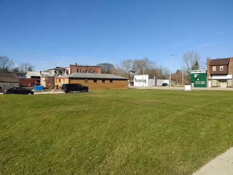 0000 Main St, Capron, IL 61012