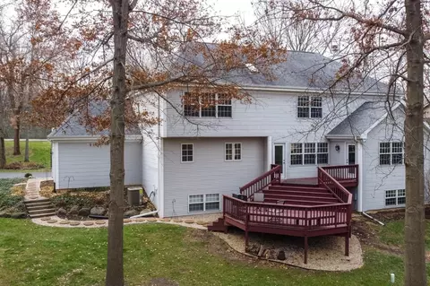 7150 Dusty Trl, Roscoe, IL 61073 photo 35