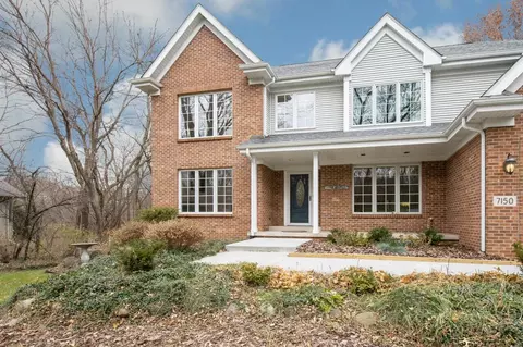 7150 Dusty Trl, Roscoe, IL 61073 photo 4