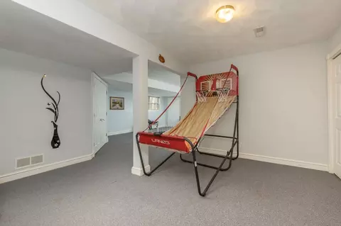 7150 Dusty Trl, Roscoe, IL 61073 photo 32
