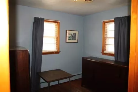 322 E 3rd St, Pecatonica, IL 61063 photo 9