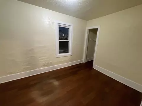 307 E Locust St, Belvidere, IL 61008 photo 13