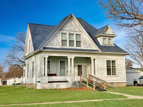 60 School St, Chadwick, IL 61014 photo 24