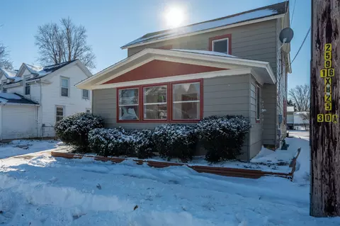 503 E Mason St, Polo, IL 61064 photo 2