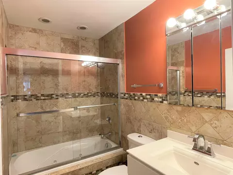 511 E Franklin St, Rockton, IL 61072 photo 13