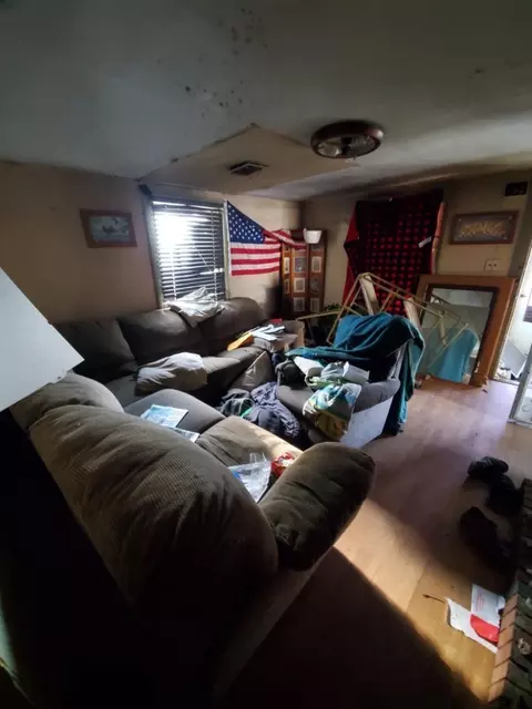 206 S Jackson, Mount Carroll, IL 61053 photo 9
