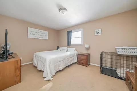 7765 E Winneshiek Rd, Ridott, IL 61067 photo 19