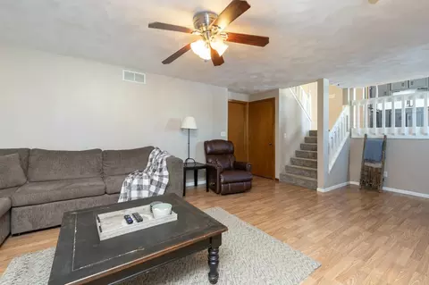 4126 Gloucester Rd, Roscoe, IL 61073 photo 14
