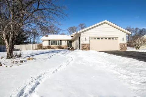4126 Gloucester Rd, Roscoe, IL 61073 photo 1