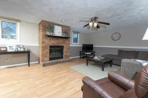 4126 Gloucester Rd, Roscoe, IL 61073 photo 12