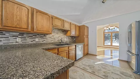 7222 Warblers Way, Roscoe, IL 61073 photo 21