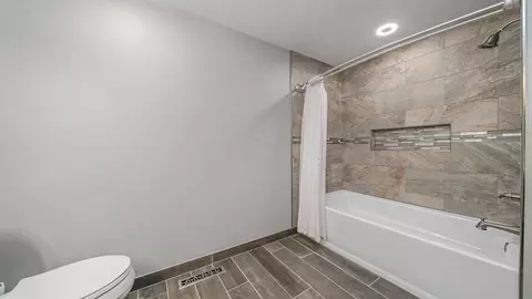 7222 Warblers Way, Roscoe, IL 61073 photo 32
