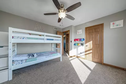 11246 Meadowsweet Ln, Roscoe, IL 61073 photo 20