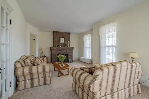 630 Reed St, Pecatonica, IL 61063 photo 10