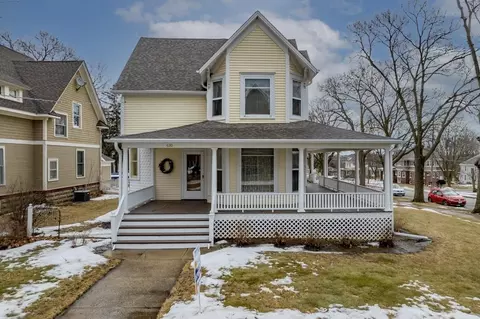 630 Reed St, Pecatonica, IL 61063 photo 3