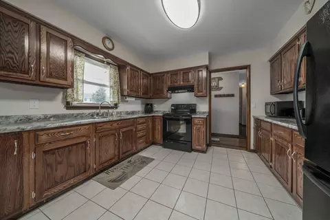 115 E 5th St, Byron, IL 61010 photo 5