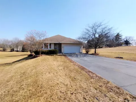 821 Pitcairn, Lake Summerset, IL 61019 photo 34