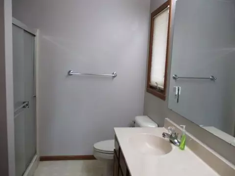 821 Pitcairn, Lake Summerset, IL 61019 photo 9