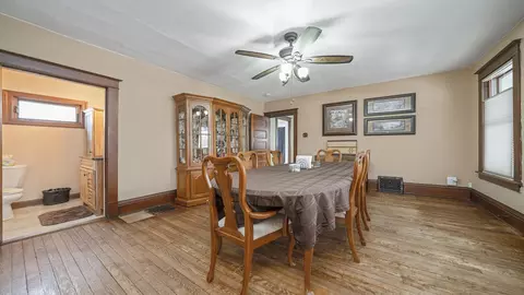 320 E 5th St, Pecatonica, IL 61063 photo 10