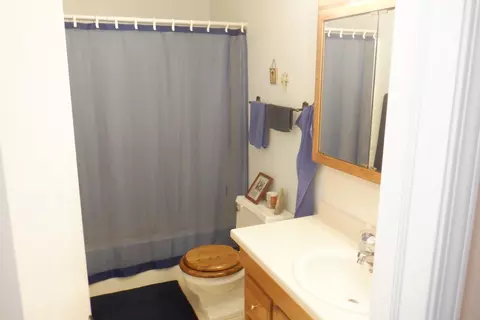1220 Main St, Pecatonica, IL 61063 photo 8