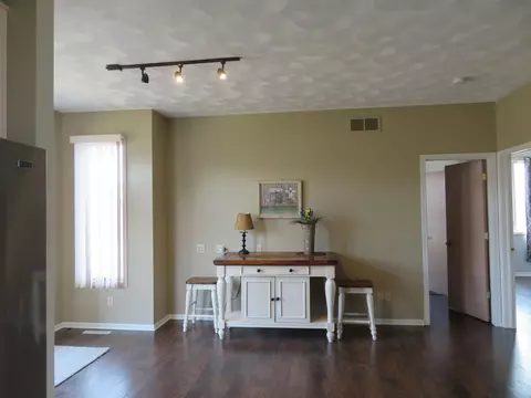 3189 Forest, Freeport, IL 61032 photo 6