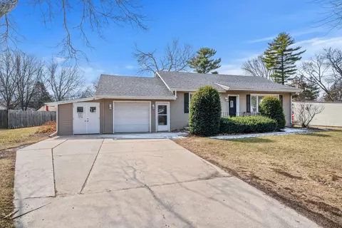 216 E 5th St, Byron, IL 61010 photo 11