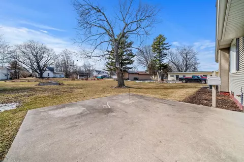 216 E 5th St, Byron, IL 61010 photo 25