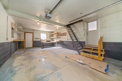 216 E 5th St, Byron, IL 61010 photo 5