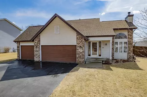 505 Don Dr, Pecatonica, IL 61063 photo 2