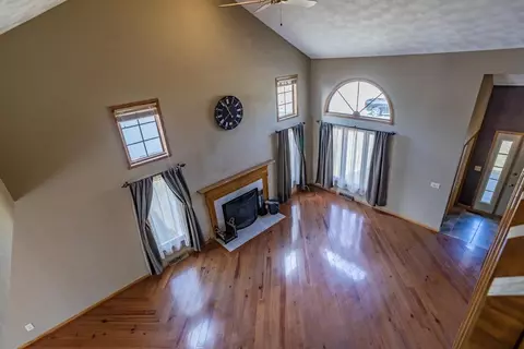 505 Don Dr, Pecatonica, IL 61063 photo 17