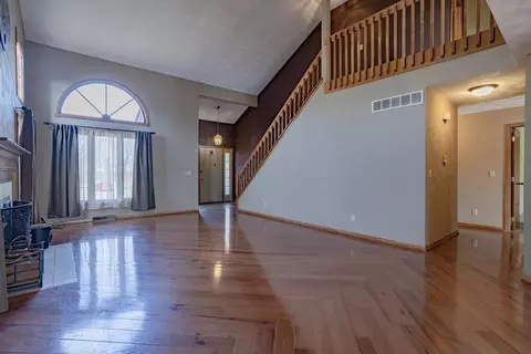 505 Don Dr, Pecatonica, IL 61063 photo 6