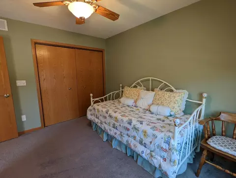 2009 Baintree, Lake Summerset, IL 61019 photo 15