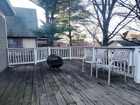 1712 E State St, Rockford, IL 61104 photo 4