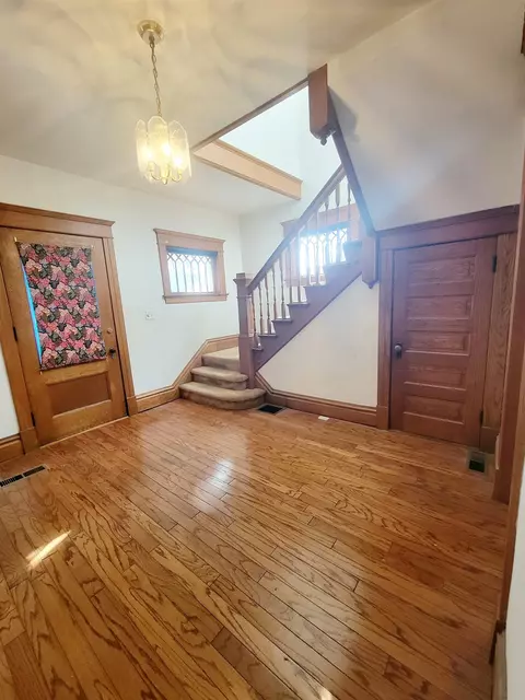 1712 E State St, Rockford, IL 61104 photo 6