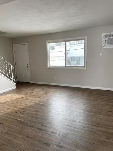 117 E Merchant St, Byron, IL 61010 photo 6