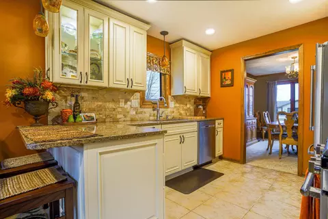 6426 Twin Deer Run, Roscoe, IL 61073 photo 15